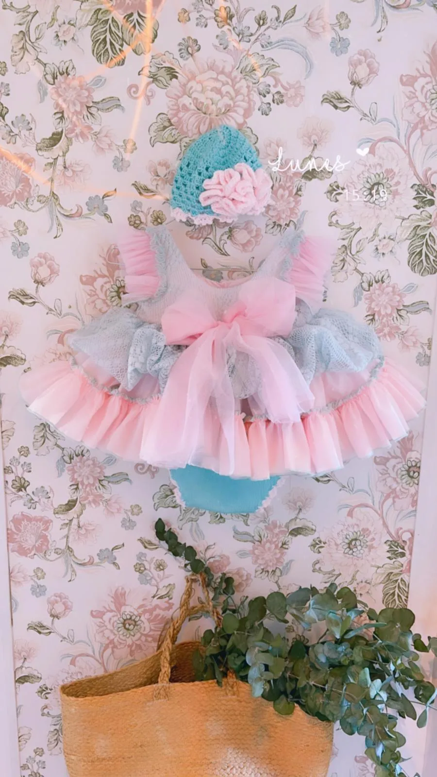 Ela Confeccion AW24 PRE-ORDER - Girls Cristal Dress, Knickers & Hat in Pink & Turquoise